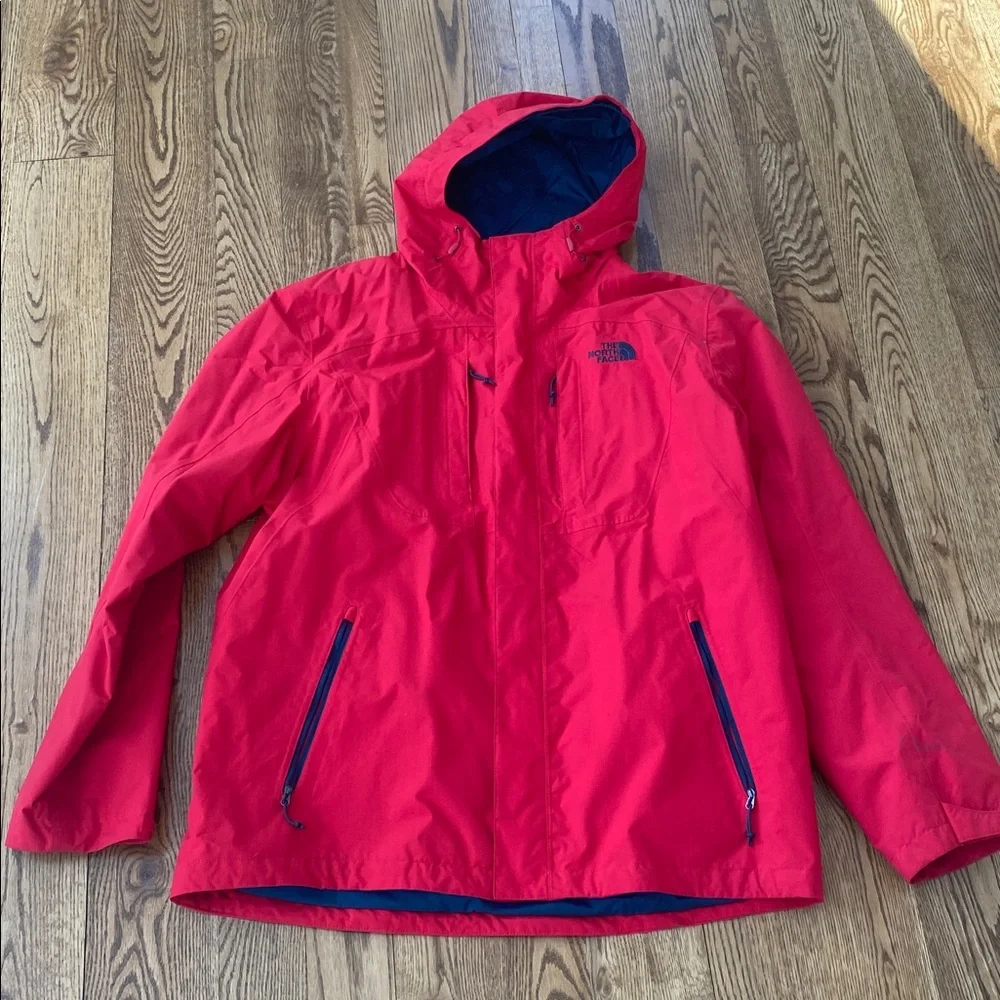 The North Face Mens XL jacket red dry vent windbreaker rain jacket granola